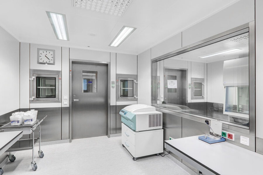 Ceiling systems and illuminators (4)