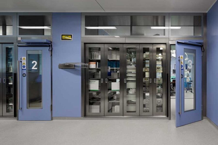 Hinged door systems (4)
