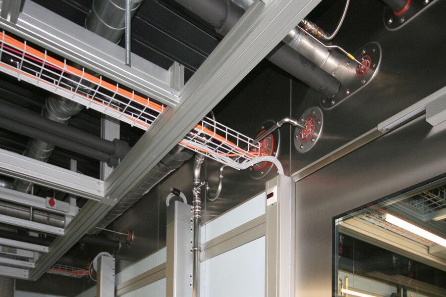 Installations and media supply (3)